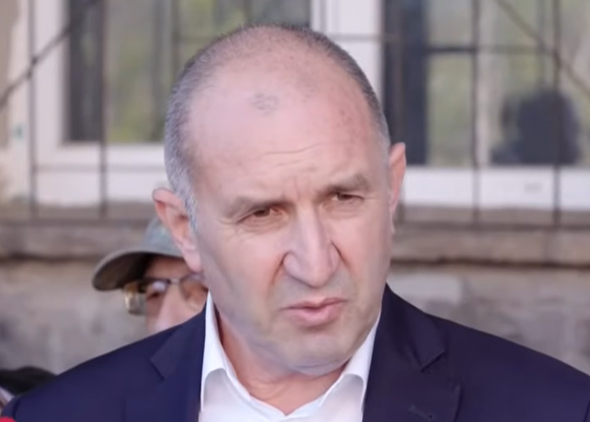  Парламентарни избори у Бугарској: Према излазним анкетама, води коалиција Румена Радева са освојених 39,2 одсто